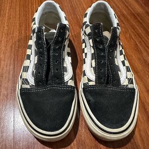 checkered vans